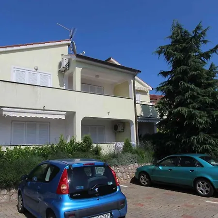 Marica 2 - Insel Krk 12957 Malinska